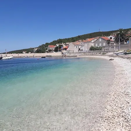 Séjour chez l'habitant Car Free Island Gasparini Unije