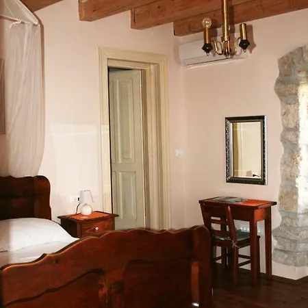Homestay Car Free Island Gasparini Unije